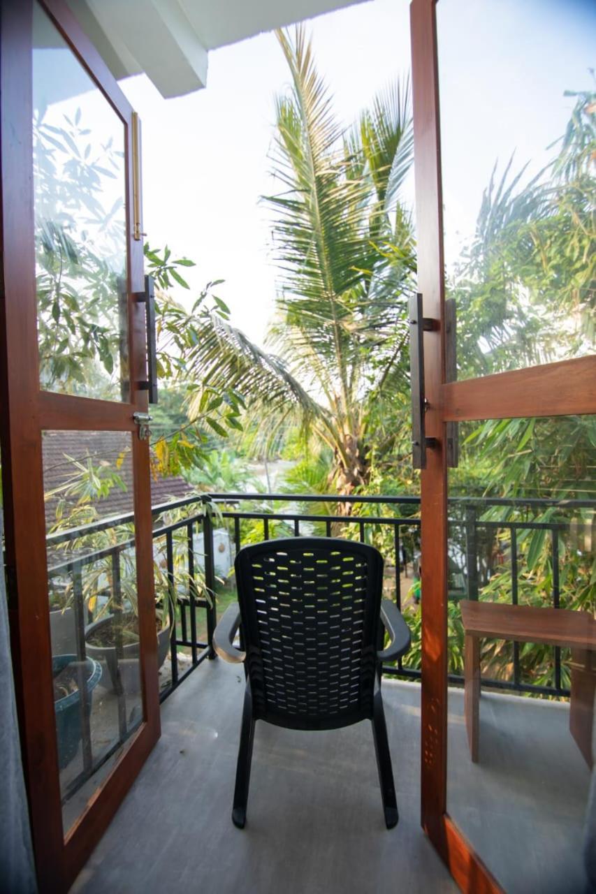 Light House Beach Home Matara Bilik gambar